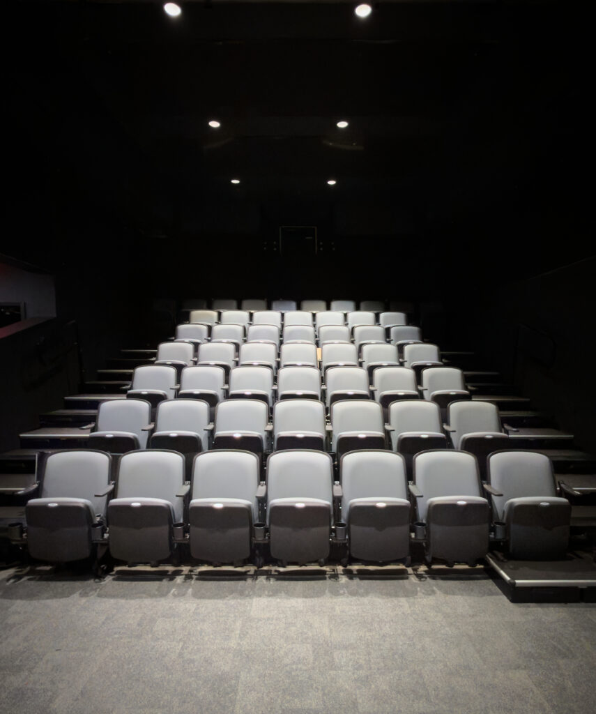 4EYE theater seats